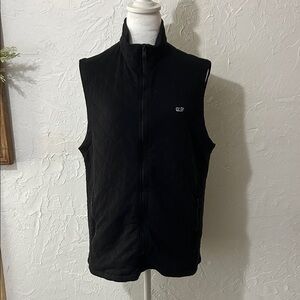 Vineyard Vines
Black Quilted by Zip-Up Vest with Small Logo
Size L